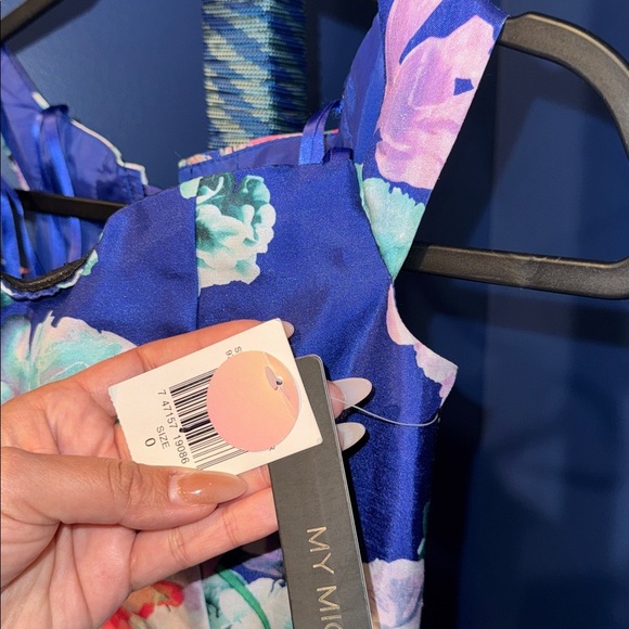 My Michelle- NWT Off the Shoulder Blue Floral Mermaid Gown Size 0 - Picture 7 of 14